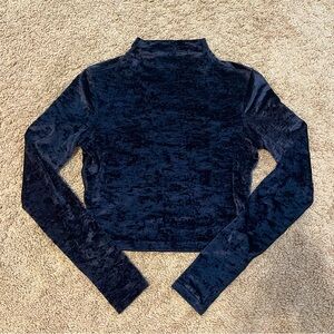 Lululemon Long Sleeve Cropped Navy Crushed Velvet